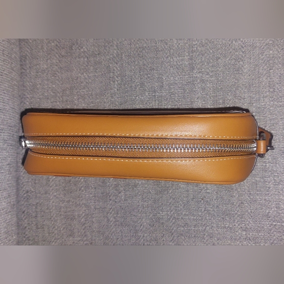 Coach Mini Jamie Camera Bag With Rainbow Print 🌈 - Picture 4 of 9